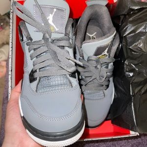 AIR JORDAN 4 COOL GREY